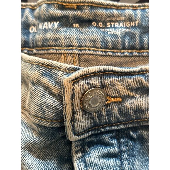 NWT Old Navy Women's Shorts Plus Size O.G. Straight Size 16 - Picture 3 of 5